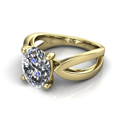 Aisha Oval Shape Classic Engagement Ring in 18K Yellow Gold