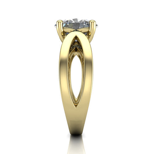 Aisha Oval Shape Classic Engagement Ring in 14K Yellow Gold