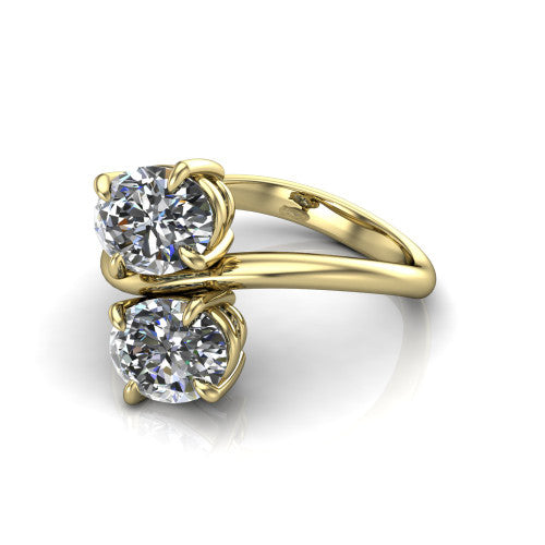 Thalia Oval Shape Classic Engagement Ring in 18K Yellow Gold