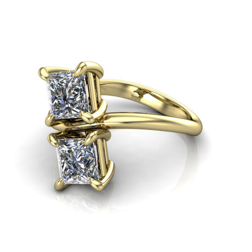 Thalia Princess Shape Classic Engagement Ring in 18K Yellow Gold