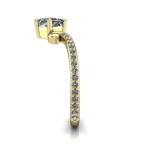Aveline square emerald solitaire engagement ring in 14K Yellow Gold, side profile showing the peaked chevron pave band